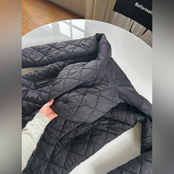 Weatherproof Jacket - Picture 2 of 11